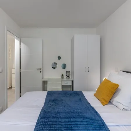 Appartamento In Croatia Near Stunning Coastline *